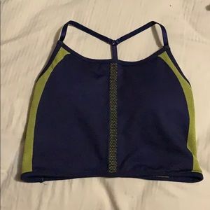 Fabletics sports bra/crop top